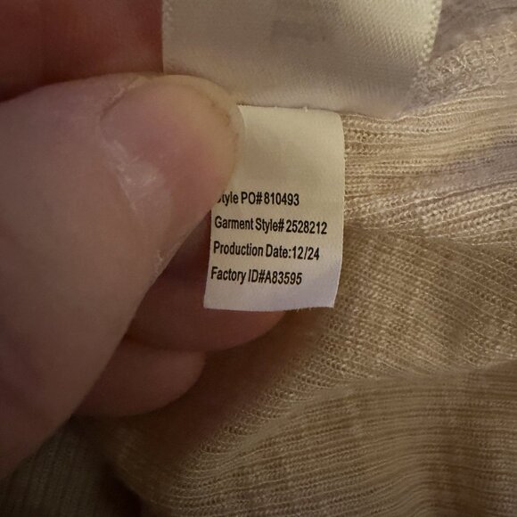 Maurices Sleeveless Top Size M Medium Cream Crochet Lace Boho Romantic Cottage - Picture 9 of 9